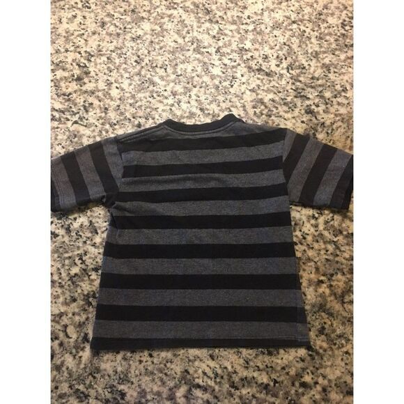 SPIDERMAN Boys Black Striped Tshirt Size 5/6 - - Picture 2 of 5